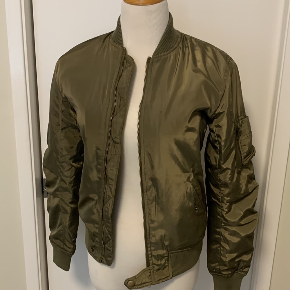 BP green bomber jacket Sz xsmall
